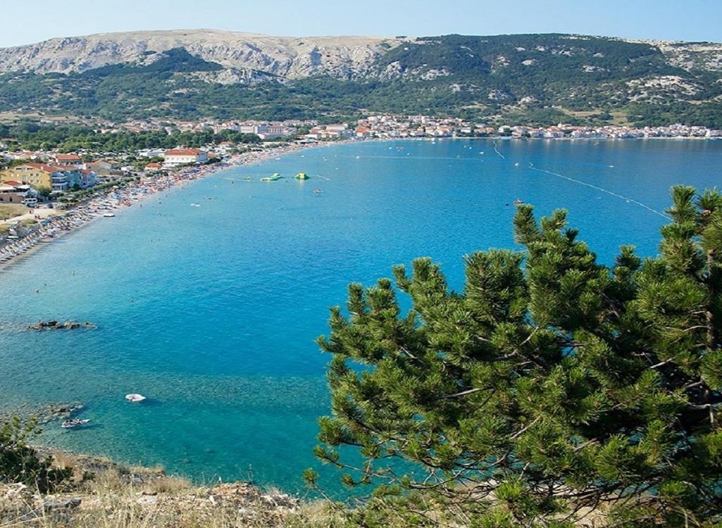 Studio Apartman U Kuci S Bazenom Baška Extérieur photo